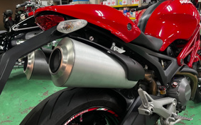 DUCATI  DUCATI  MONSTAR M696 PLUS  2012 ZDMM500AABB