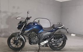 YAMAHA FZ25 RG42