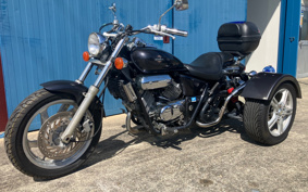 HONDA V- TWIN  MAGNA  TRIKE  MC29..