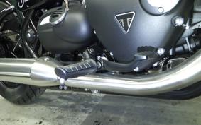 TRIUMPH BONNEVILLE BOBBER 2026