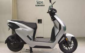 HONDA EM1E: EF16