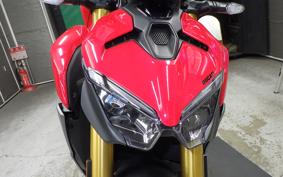 DUCATI ストリート FIGHTER V2S 2026