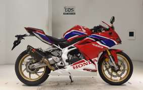 HONDA CBR250RR A MC51