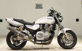 YAMAHA XJR1300 1998 RP01J