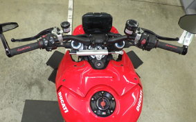 DUCATI STREETFIGHTER V4 S 2020
