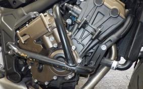 HONDA CB650R E-Clutch 2025 RH17