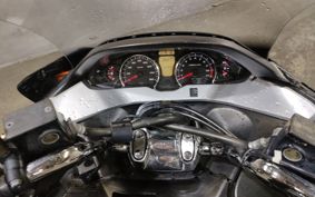 SUZUKI SKYWAVE 250M CJ45A