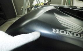 HONDA CB650R E-Clutch 2025 RH17