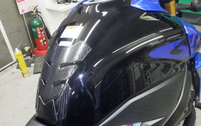 SUZUKI GSX-S750 2022 C533F