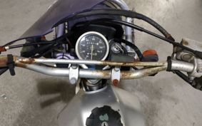 SUZUKI DJEBEL200 SH42A