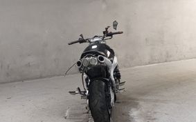 SUZUKI GSR400 GK7DA