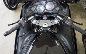 KAWASAKI ZZ1100 NINJA R Gen.2 1995 ZXT10D