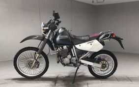 SUZUKI DJEBEL250XC SJ45A