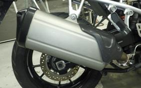 SUZUKI Vｽﾄﾛｰﾑ1000A 2015 VU51A