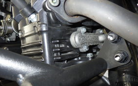 SUZUKI Vｽﾄﾛｰﾑ250 2004