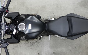 HONDA CB650R E-Clutch 2025 RH17