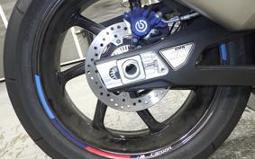 BMW M1000R 2023