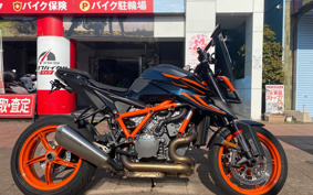 KTM 1290 SUPER DUKE-R 2022 V3940