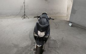 YAMAHA MAJESTY 125 SE27