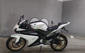 YAMAHA YZF-R125 RE06