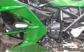 KAWASAKI NINJA H2 SX SE 2018 ZXT02A