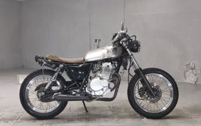 SUZUKI GLASS TRACKER BIG BOY NJ47A