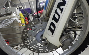 SUZUKI RMX250 S 2024 SJ13A