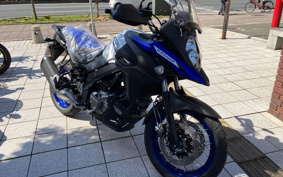 SUZUKI DL650 ( V-Strom 650 ) C733M
