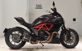 DUCATI DUCATI ディアベルカーボン 2015