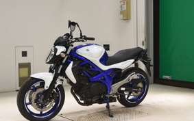 SUZUKI GLADIUS 2013 VK58A