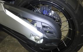 HONDA X-ADV 750 2025 RH21