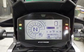 SUZUKI Vｽﾄﾛｰﾑ1050XT 2022 EF11M