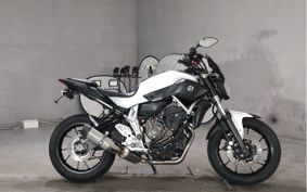 YAMAHA MT-07 2017 RM07J