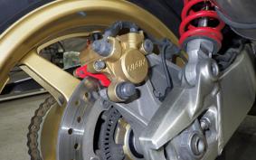 HONDA CB1300SB SUPER BOLDOR A 2006 SC54