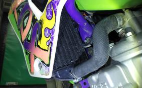 KAWASAKI KDX220R DX220A