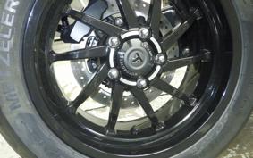 TRIUMPH ROCKET III ストームR 2025