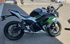 KAWASAKI NINJA 650 ABS 2022