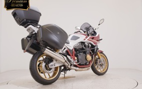 HONDA CB1300SB SUPER BOLDOR SP 2023 SC54