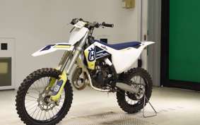 HUSQVARNA TC85 2013