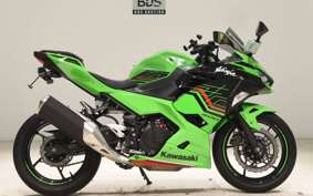 KAWASAKI NINJA 400 2023