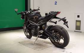 TRIUMPH STREET TRIPLE RS 2022