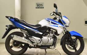 SUZUKI GSR250