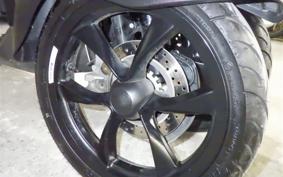 YAMAHA TRICITY 125 2025 SEK1J