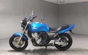 HONDA CB400SF TRAINING CAR 2025 NC42