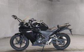 HONDA CBR250R MC41