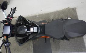 KTM 1290 SUPER DUKE R 2020