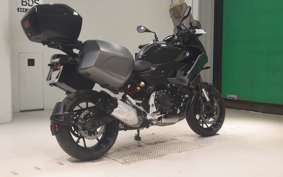 BMW F900XR 2022