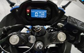SUZUKI GSX250 R DN11A