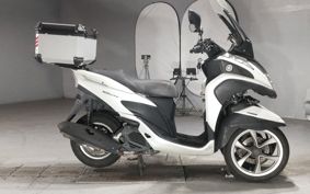 YAMAHA TRICITY 125 SE82J