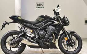 TRIUMPH STREET TRIPLE RS 2026